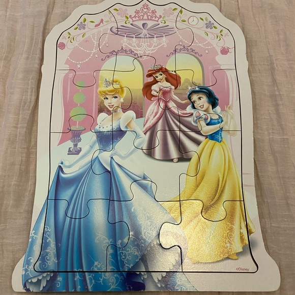 Disney Princess Book and Puzzle - Picture 6 of 6